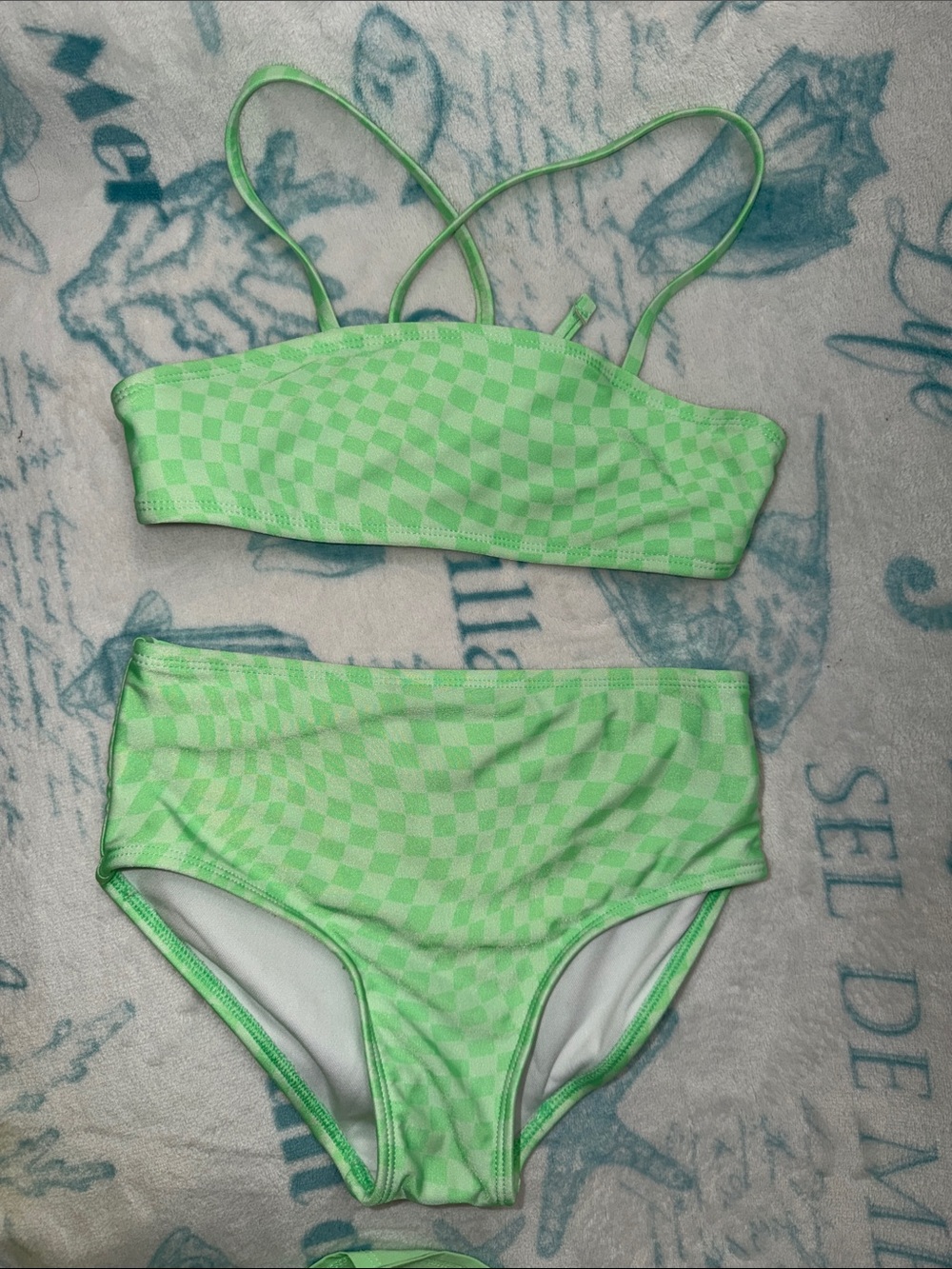 5️⃣ FOR 2️⃣0️⃣ SALE 🏷️ Girl’s art class Neon Green Checkered Two-Piece Swim Set